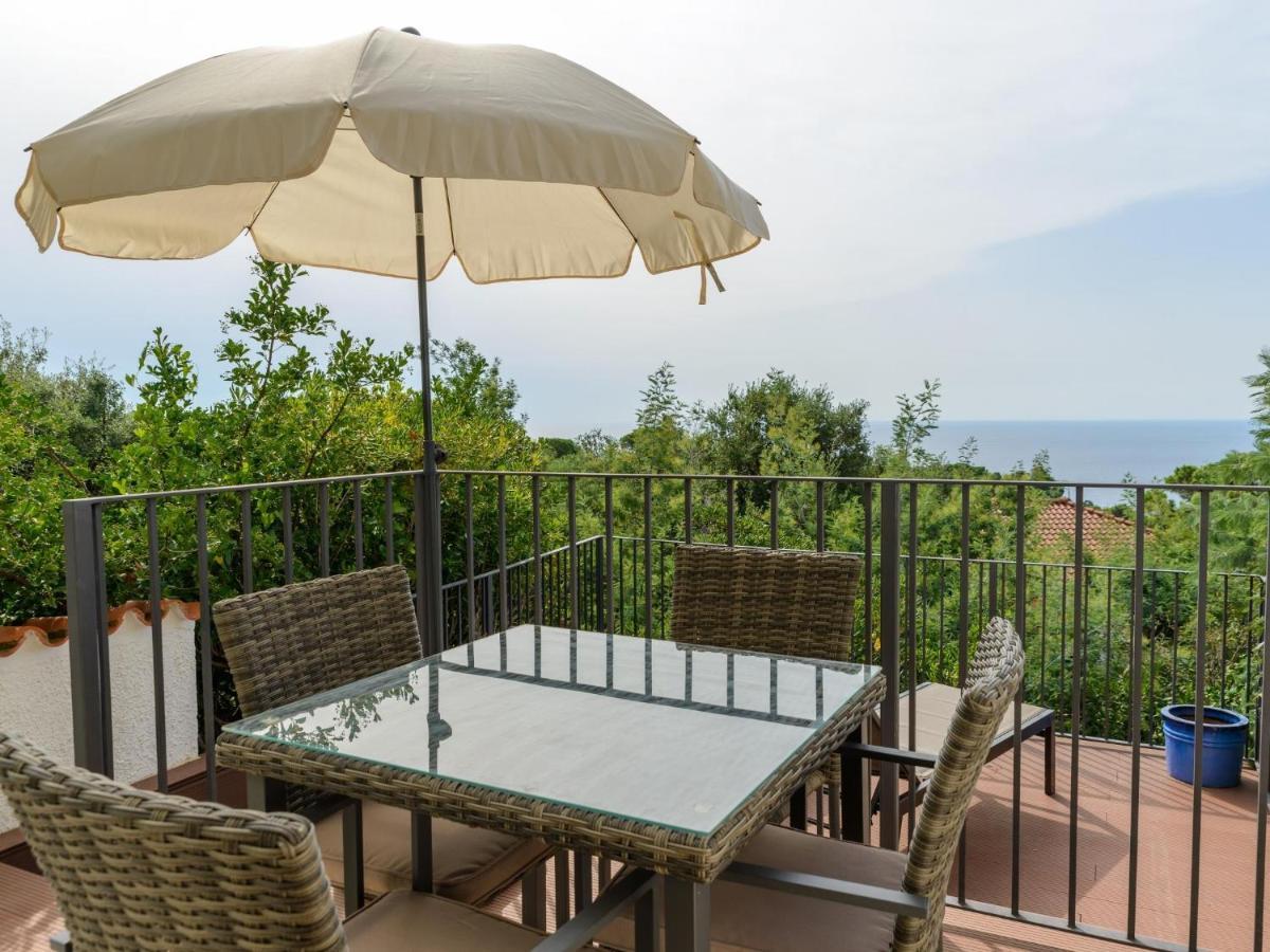 Alba By Danlux Invest Villa Tossa de Mar Kültér fotó